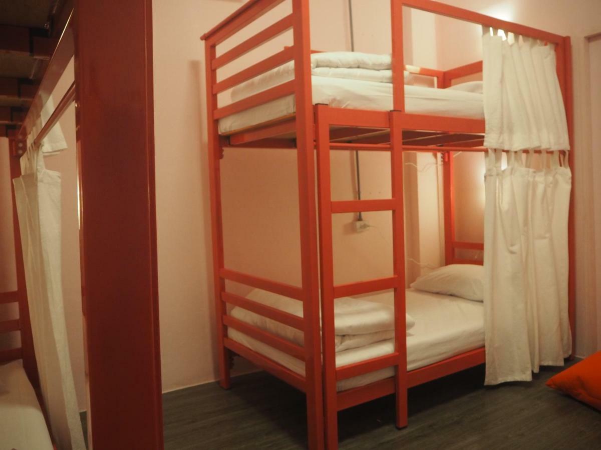 The April 24 Home Bangkok Ngoại thất bức ảnh