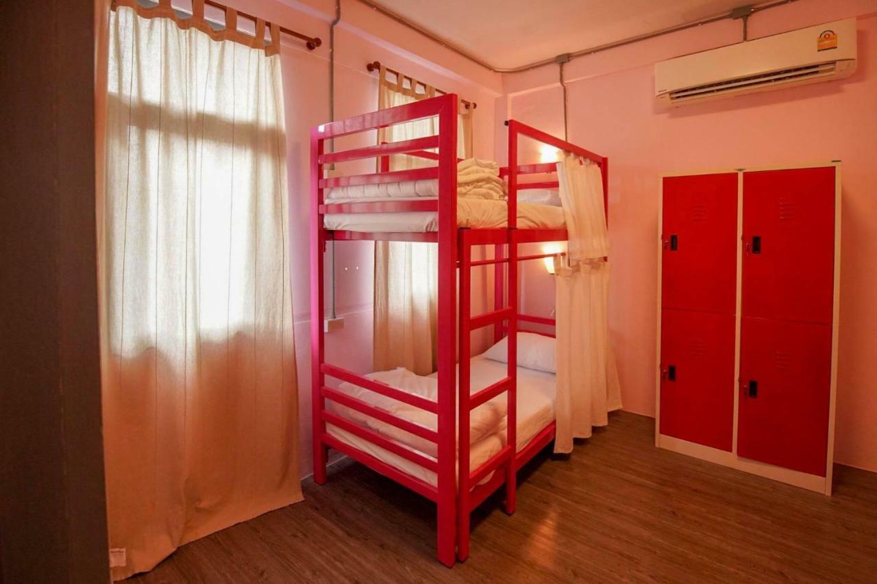 The April 24 Home Bangkok Ngoại thất bức ảnh