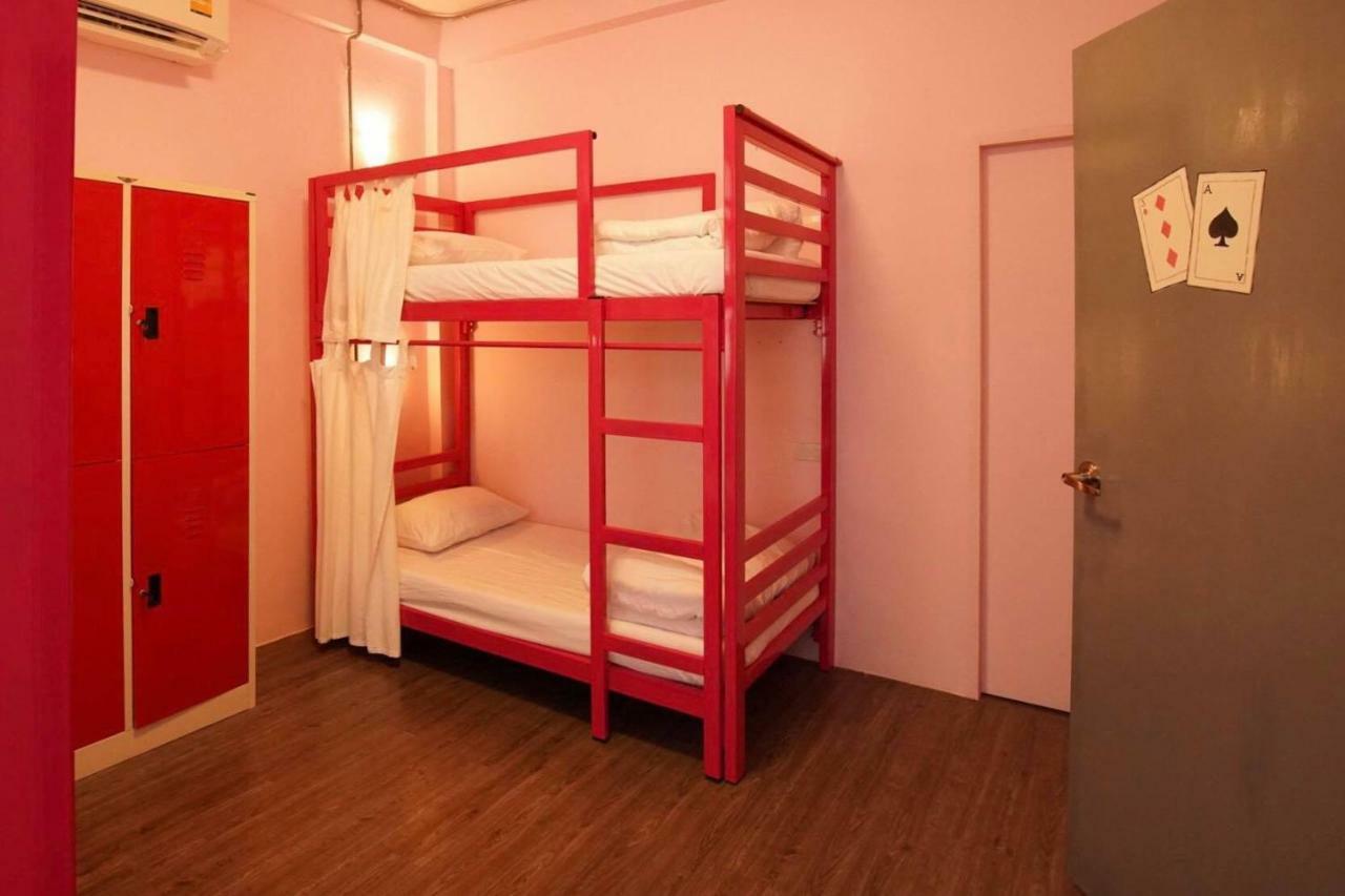 The April 24 Home Bangkok Ngoại thất bức ảnh